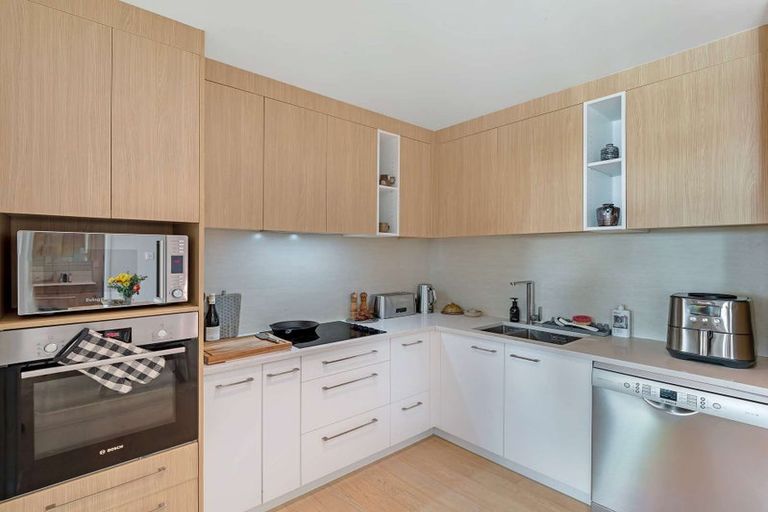 Photo of property in 2/388 Hibiscus Coast Highway, Orewa, 0931