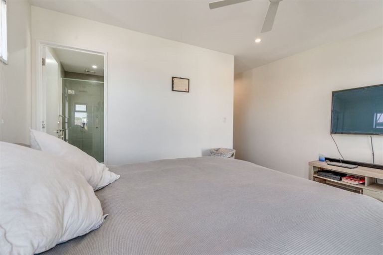 Photo of property in 12 Durell Lane, Halswell, Christchurch, 8025