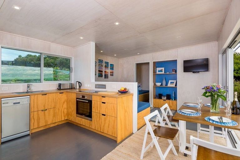 Photo of property in 83 Rarangi Heights, Parua Bay, Onerahi, 0192