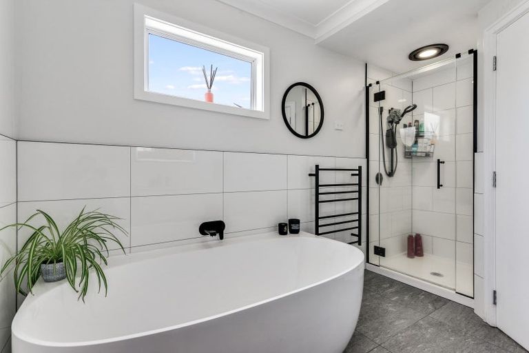 Photo of property in 6 Augusta Street, Fairfield, Hamilton, 3214