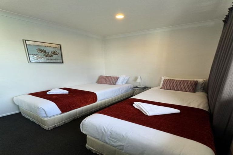 Photo of property in Terrace Garden Apartments, 120 The Terrace, Wellington Central, Wellington, 6011