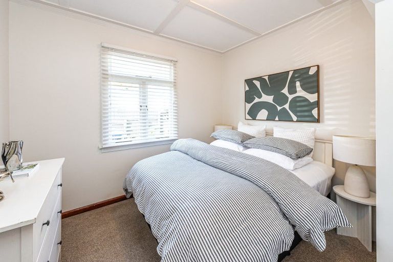 Photo of property in 3 Carlton Avenue, Gonville, Whanganui, 4501