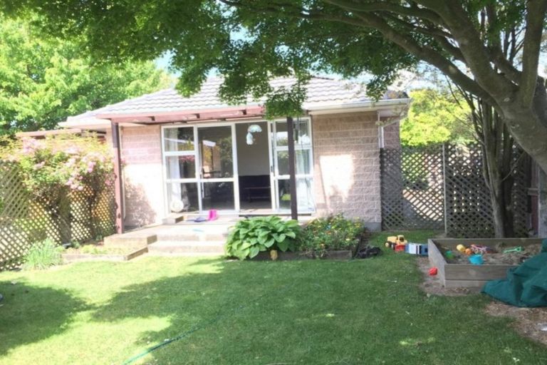 Photo of property in 31 Martbern Crescent, Bishopdale, Christchurch, 8053