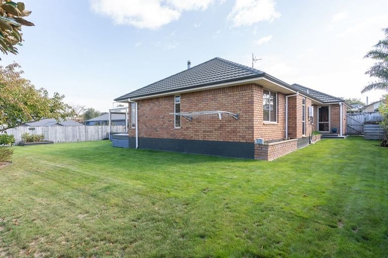 Photo of property in 25 Limousin Place, Grandview Heights, Hamilton, 3200