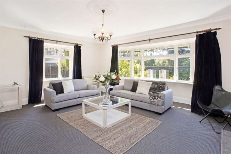 Photo of property in 23 Straven Road, Riccarton, Christchurch, 8011