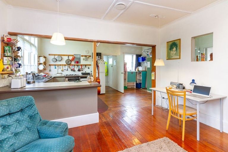 Photo of property in 20 Lyndhurst Street, Takaro, Palmerston North, 4412