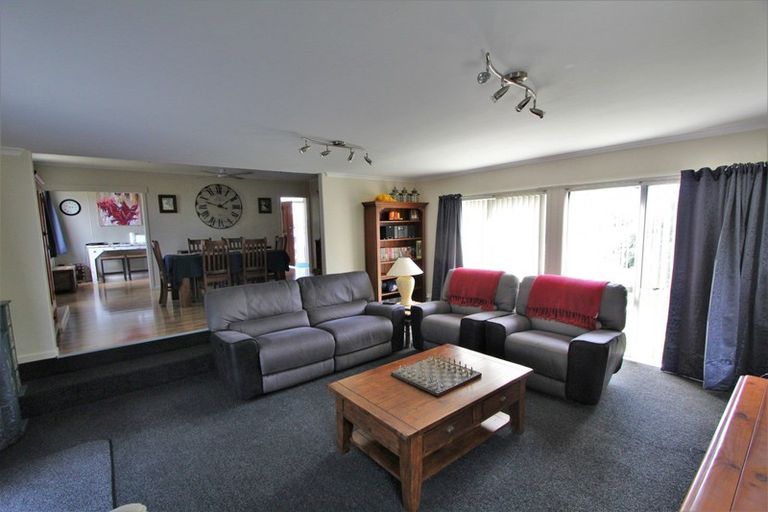 Photo of property in 42 Weka Place, Tokoroa, 3420