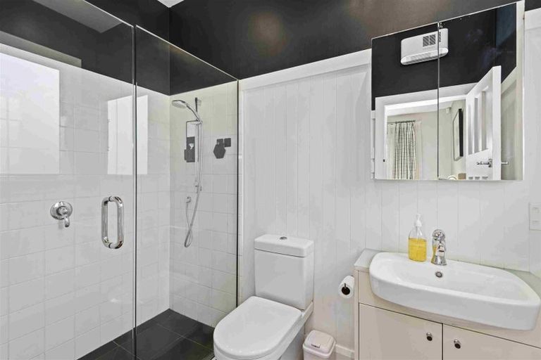 Photo of property in 88 Mays Road, St Albans, Christchurch, 8052