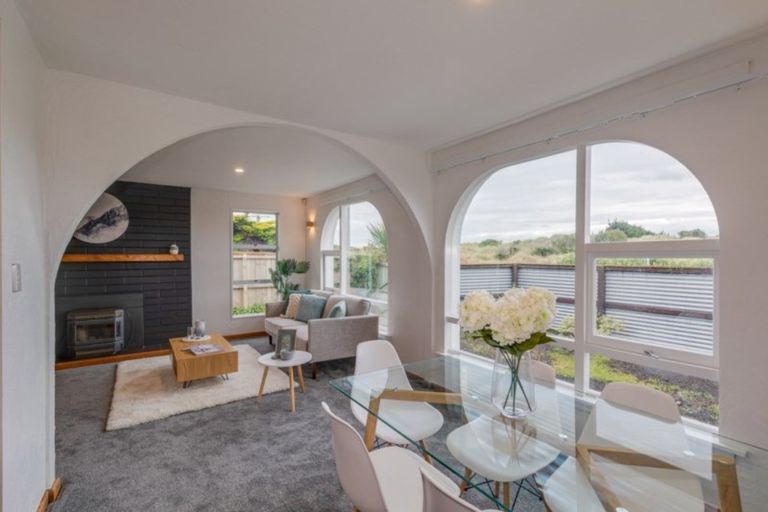 Photo of property in 535 Marine Parade, South New Brighton, Christchurch, 8062