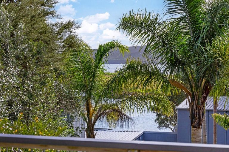 Photo of property in 6a Pokohui Avenue, Raglan, 3225