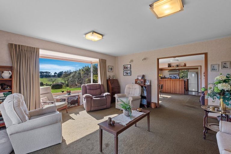 Photo of property in 1908 Old West Coast Road, Kirwee, Christchurch, 7671