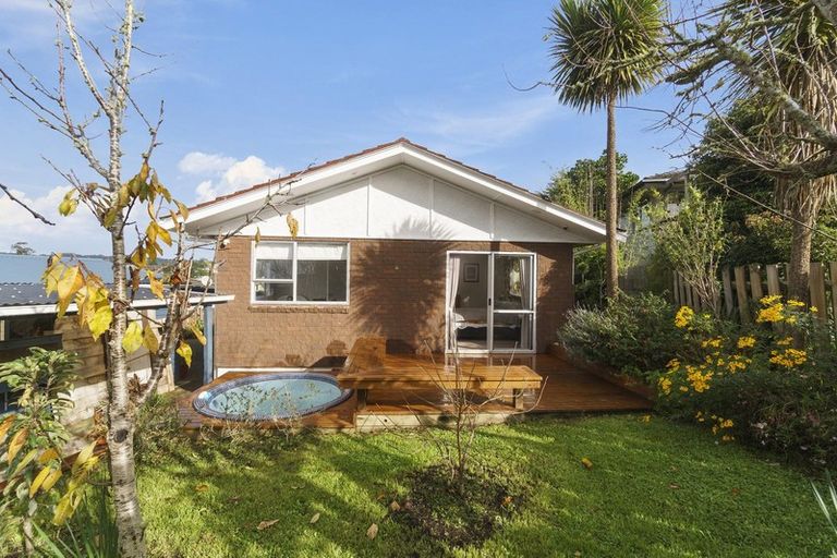 Photo of property in 28 Newham Place, Henderson, Auckland, 0612