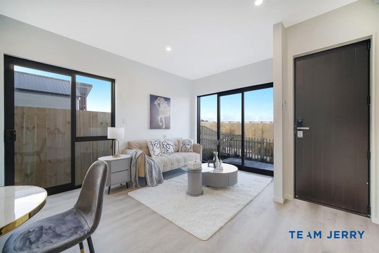 Photo of property in 59 Puwha Street, Massey, Auckland, 0614