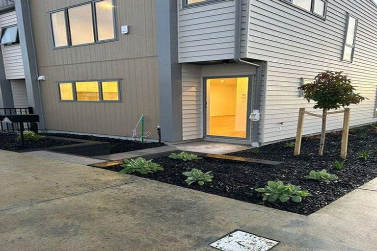 Photo of property in 15 Green Bamboo Road, Hobsonville, Auckland, 0616