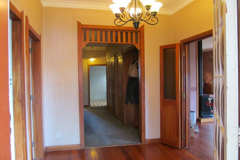 Photo of property in 32 Station Street, Alexandra, 9320