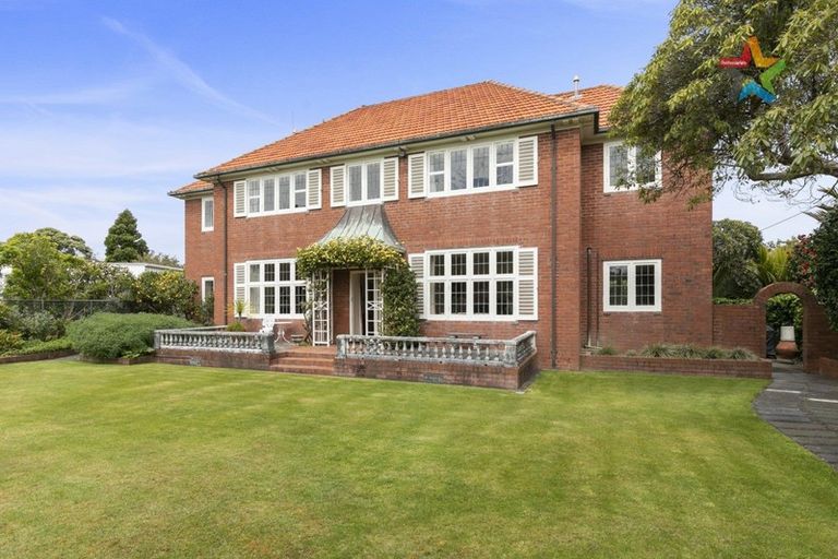 Photo of property in 130 Woburn Road, Woburn, Lower Hutt, 5010