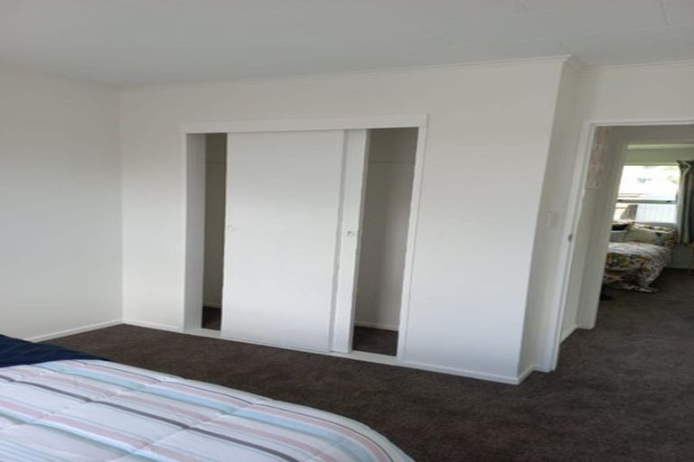 Photo of property in 1/21 Denver Grove, Totara Park, Upper Hutt, 5018