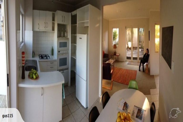 Photo of property in 10 Gwilliam Place, Freemans Bay, Auckland, 1011