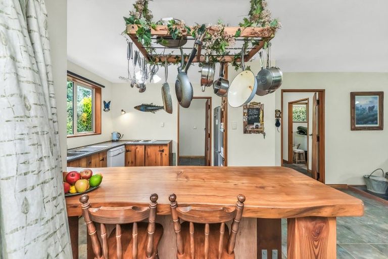 Photo of property in 42 Leeston Lake Road, Leeston, 7632