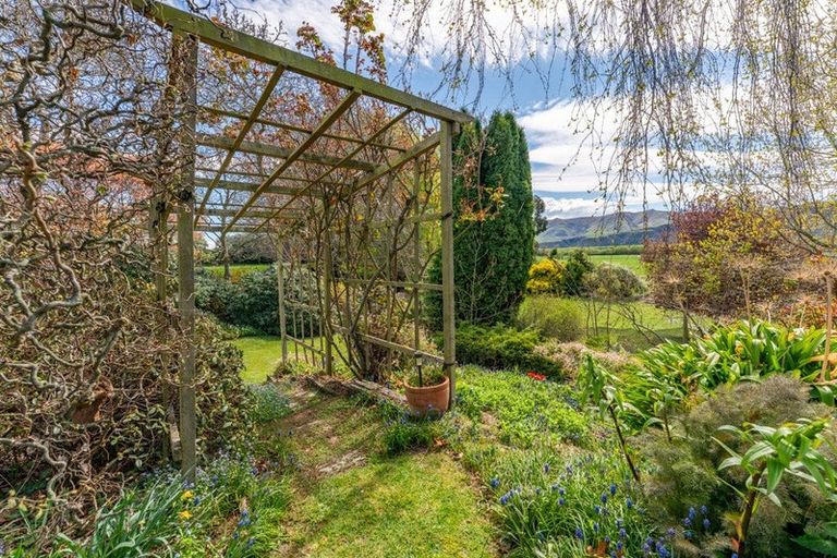 Photo of property in 3492 Kurow Duntroon Road, Duntroon, Oamaru, 9494