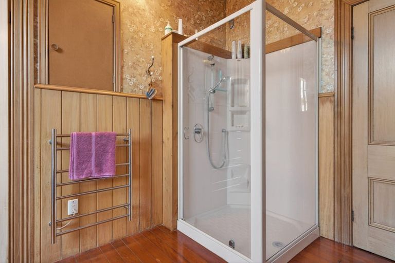 Photo of property in 311 Franklin Road, Paparoa, 0571