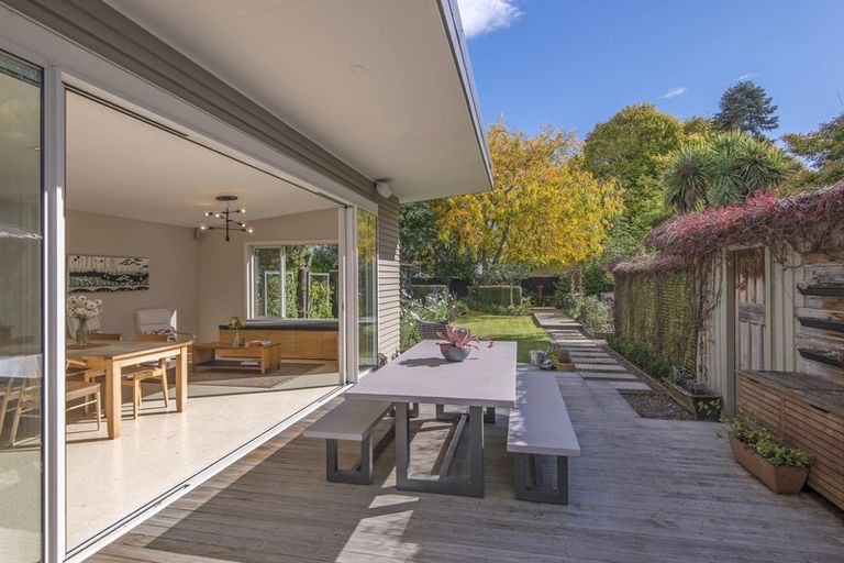 Photo of property in 155 Harris Crescent, Papanui, Christchurch, 8053