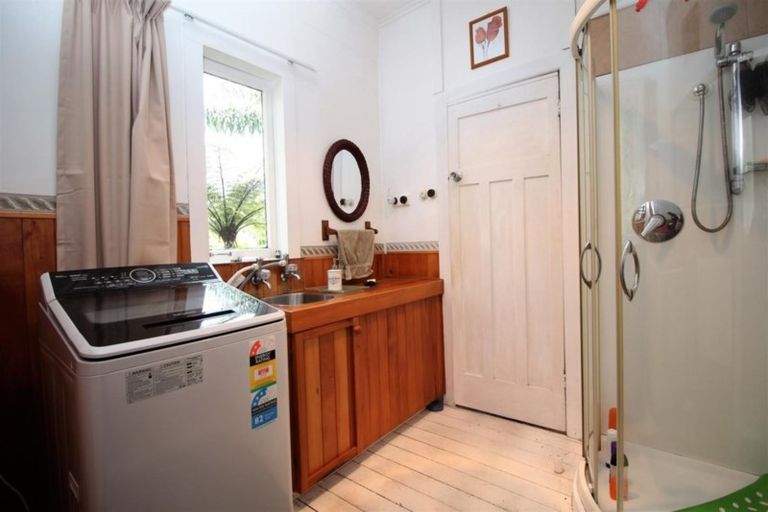 Photo of property in 2 Charles Street, Te Kamo, Whangarei, 0112