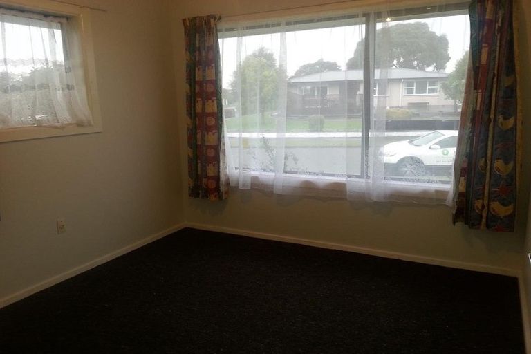 Photo of property in 23 Helmsdale Street, Burwood, Christchurch, 8083