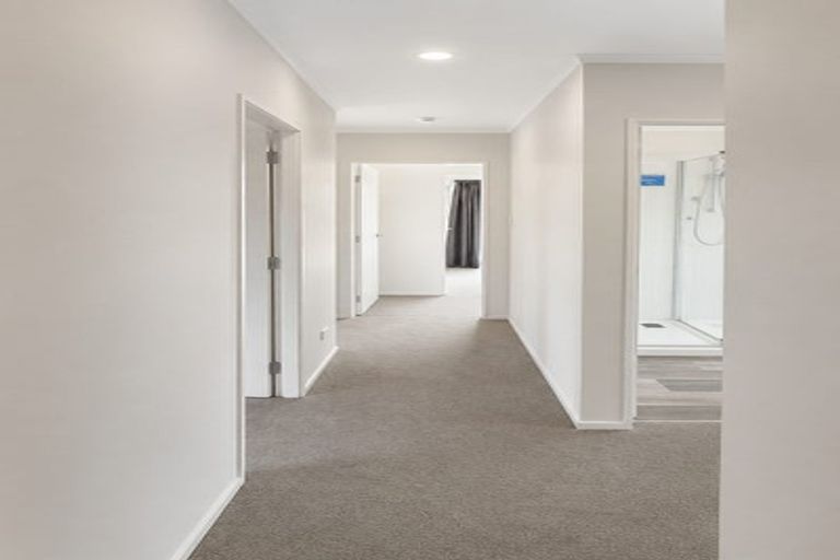 Photo of property in 5 Molyneux Place, Welcome Bay, Tauranga, 3112