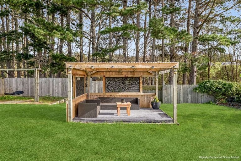 Photo of property in 318 Inland Road, Helensville, 0875