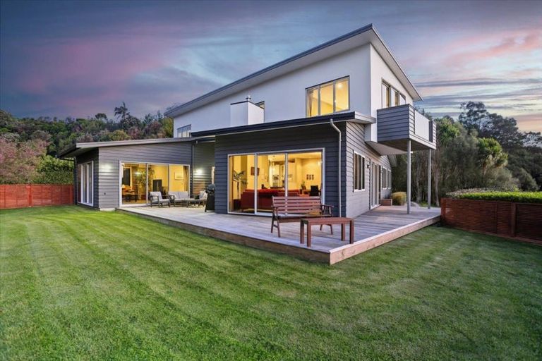 Photo of property in 21c Bradley Avenue, Pyes Pa, Tauranga, 3112