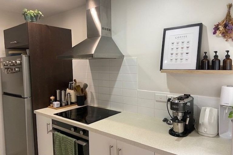 Photo of property in 3/206 Manuka Road, Bayview, Auckland, 0629