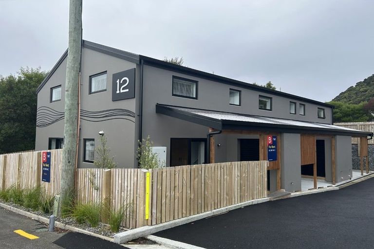 Photo of property in 2/12 Willis Street, Torbay, Auckland, 0630