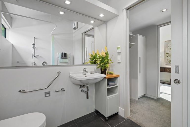 Photo of property in 39 Rainbow Drive, Rainbow Point, Taupo, 3330