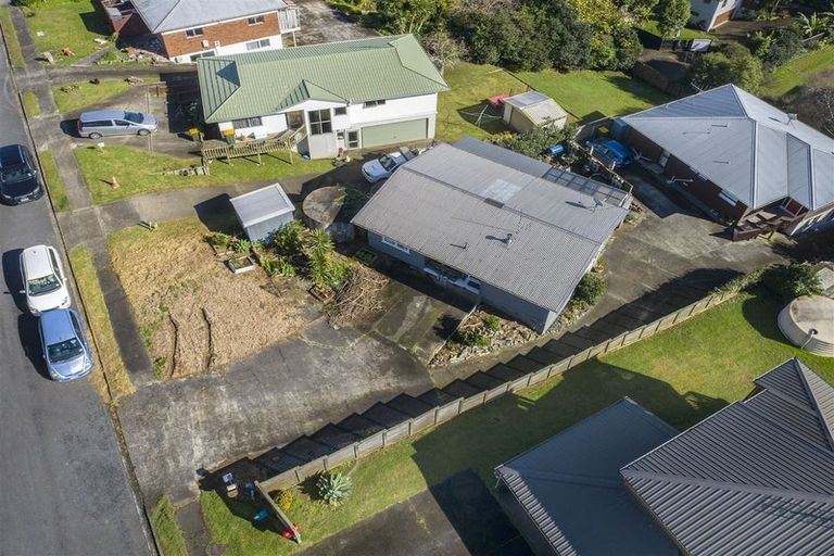 Photo of property in 4a Kathy Terrace, Stanmore Bay, Whangaparaoa, 0932