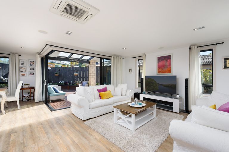 Photo of property in 49 Teal Place, Pyes Pa, Tauranga, 3112