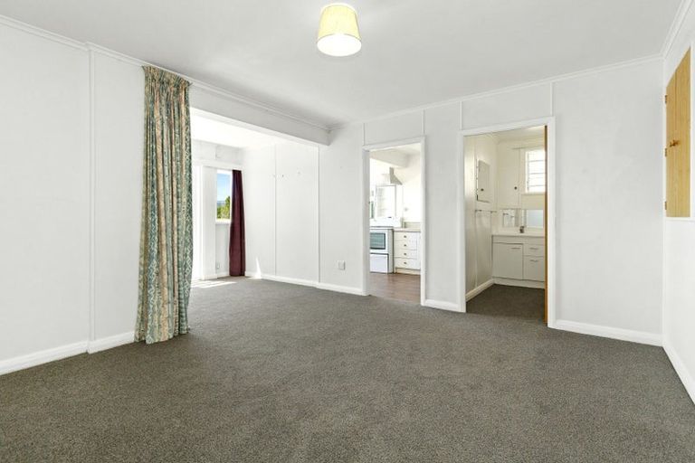 Photo of property in 116 Inglis Street, Seatoun, Wellington, 6022