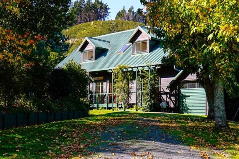 Photo of property in 64 Dennis Road, Kaipara Flats, Warkworth, 0981