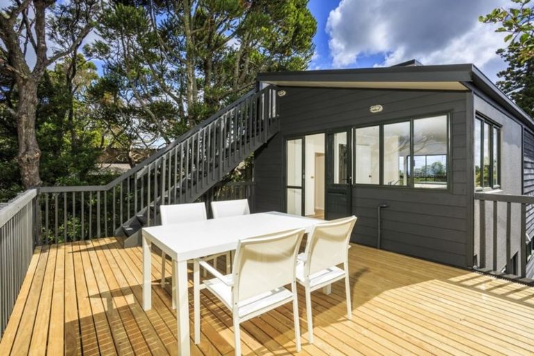 Photo of property in 2/22 Arcadia Crescent, Bayview, Auckland, 0629