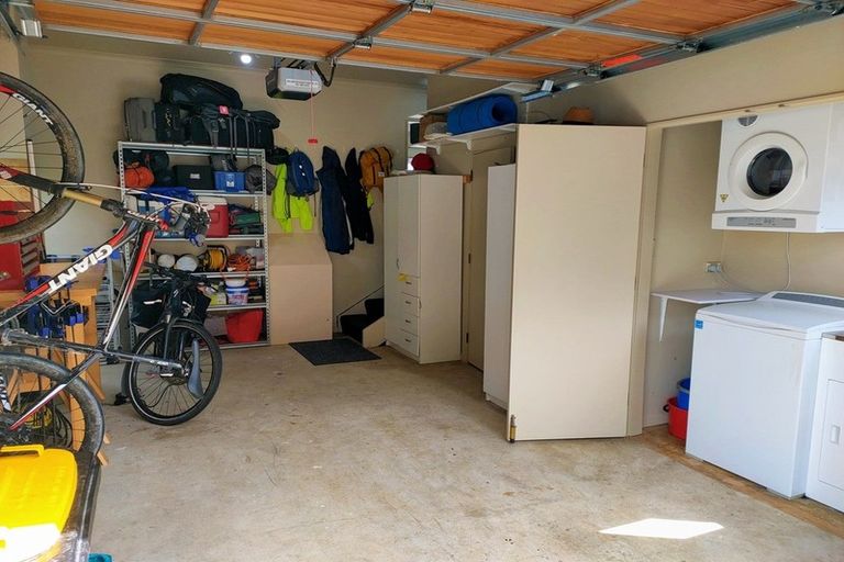 Photo of property in 37b Puriri Street, Miramar, Wellington, 6022