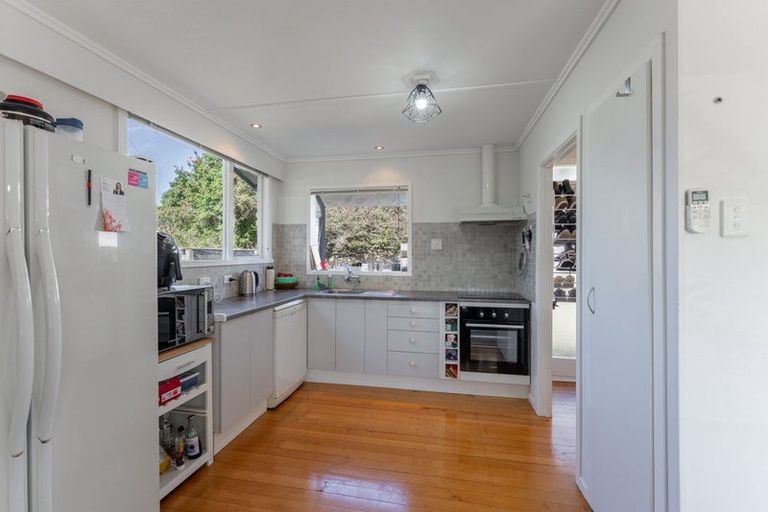 Photo of property in 30 Donovan Road, Paraparaumu Beach, Paraparaumu, 5032