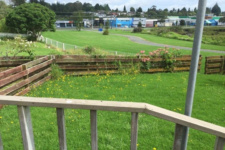 Photo of property in 8b Lloyd Street, Parkvale, Tauranga, 3112