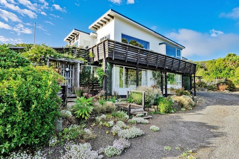 Photo of property in 19 Whalers Crescent, Omaui, Invercargill, 9877