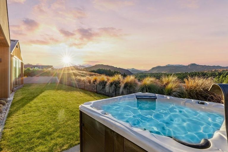 Photo of property in Northlake, 34 Bonspiel Road, Wanaka, 9305