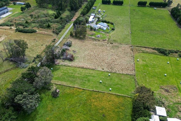 Photo of property in 27 Bay View Road, Woodend, Invercargill, 9877