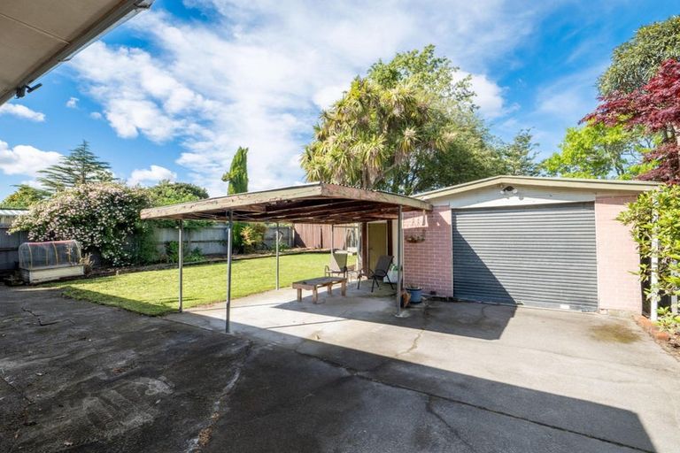 Photo of property in 11 Reynolds Avenue, Bishopdale, Christchurch, 8053