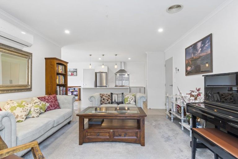 Photo of property in 1 Benmore Crescent, Pyes Pa, Tauranga, 3112