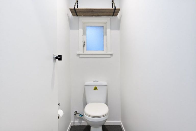 Photo of property in 2a Kereru Street, Henderson, Auckland, 0612