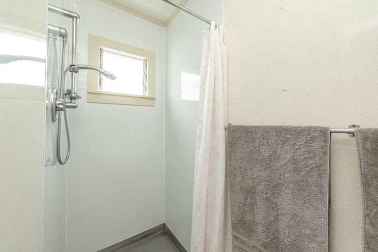 Photo of property in 60 Purnell Street, College Estate, Whanganui, 4500