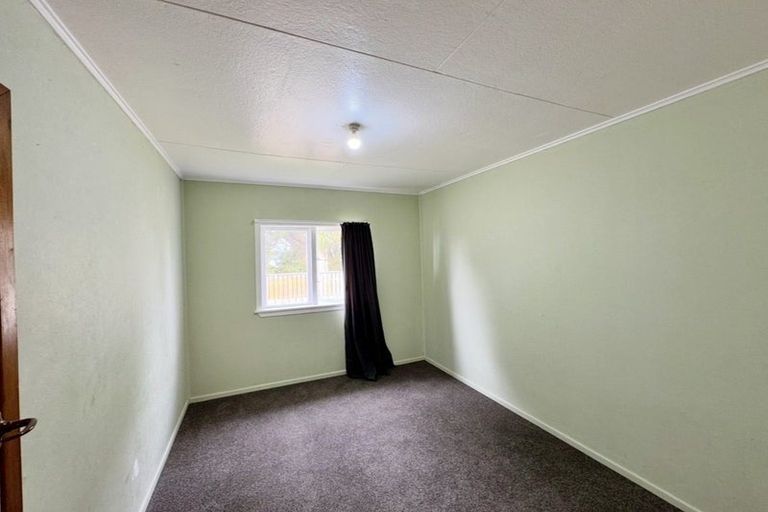 Photo of property in 3 Daniell Street, Bulls, 4818